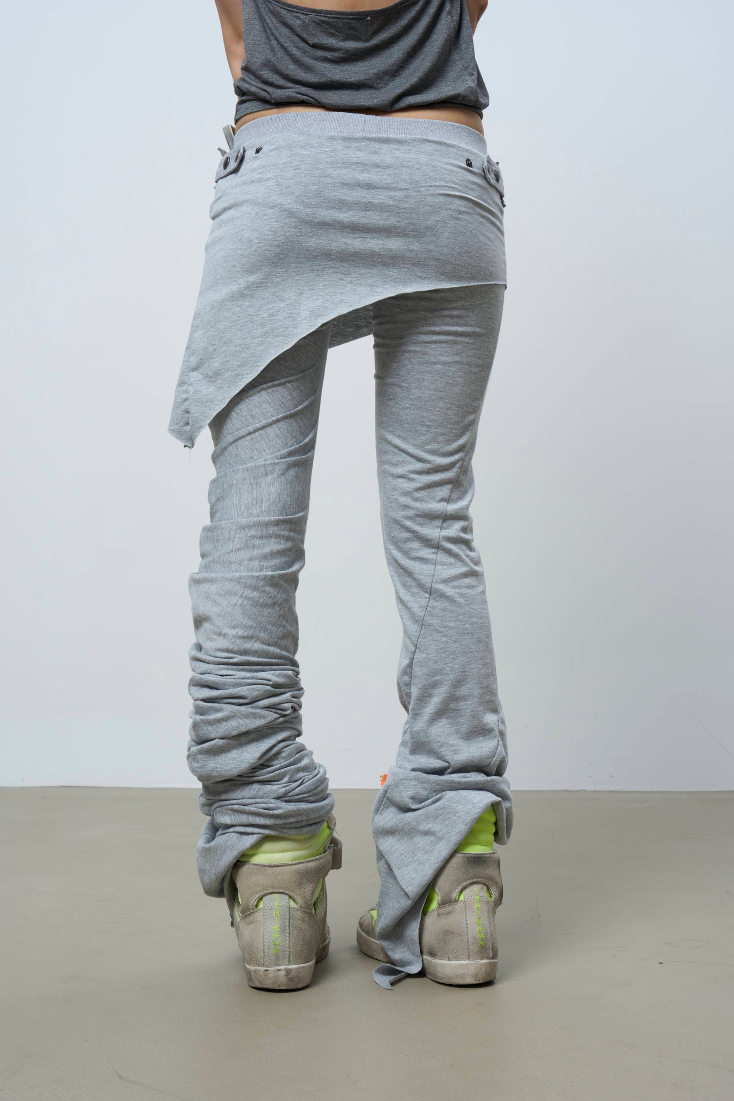 CINCHER SPIRAL PANTS GRAY